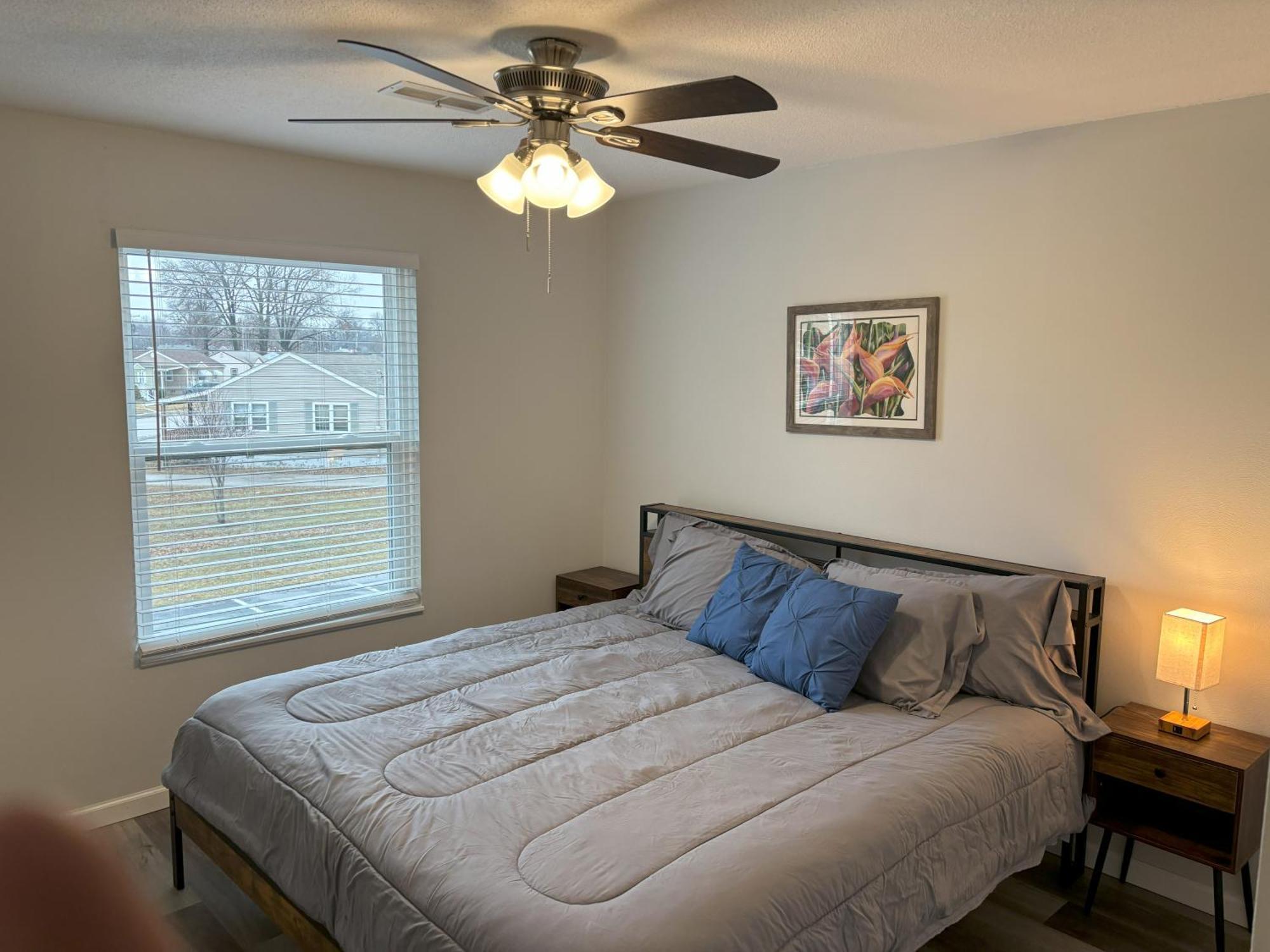 Peaceful Park 2 Bedroom Remodeled Family Suite Granite City Exteriör bild